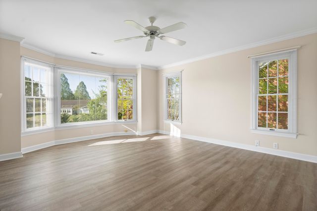 1160 Heritage Landing Drive, Chattanooga, TN 37405