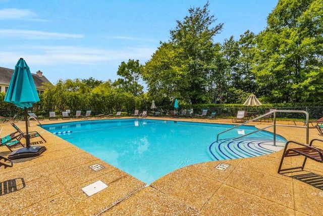 1160 Heritage Landing Drive, Chattanooga, TN 37405