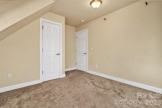 387 Goodview Drive, Hendersonville, NC 28792