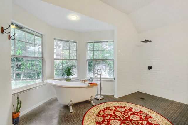 206 Gann ST, Georgetown, TX 78626