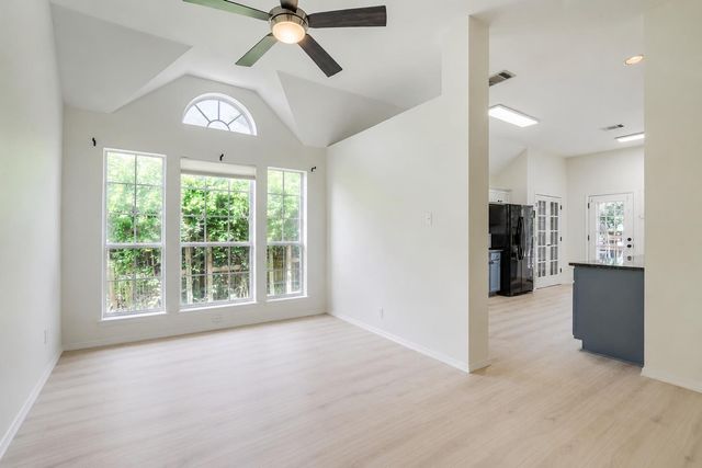 206 Gann ST, Georgetown, TX 78626