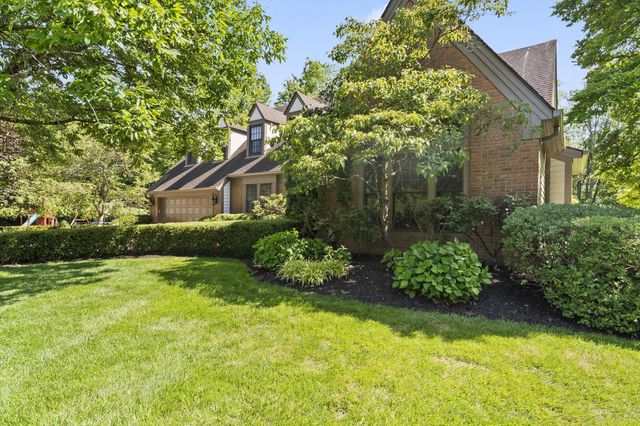 5049 Glenaire Drive, Dublin, OH 43017