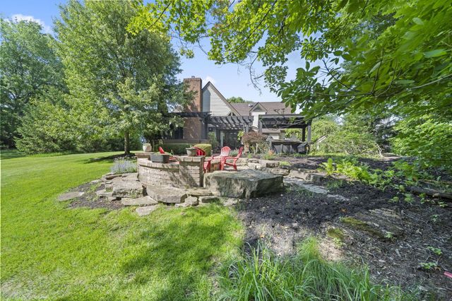 5049 Glenaire Drive, Dublin, OH 43017