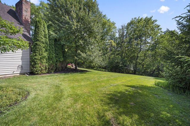 5049 Glenaire Drive, Dublin, OH 43017