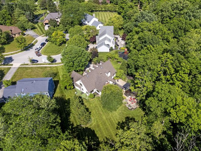 5049 Glenaire Drive, Dublin, OH 43017