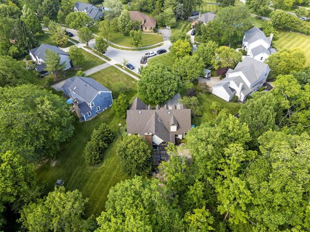 5049 Glenaire Drive, Dublin, OH 43017
