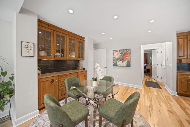 5049 Glenaire Drive, Dublin, OH 43017