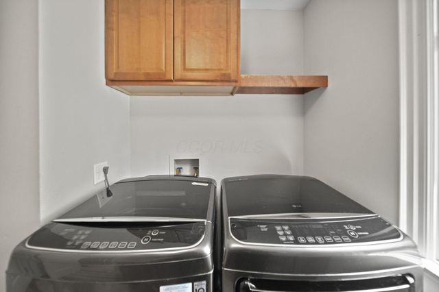 5049 Glenaire Drive, Dublin, OH 43017
