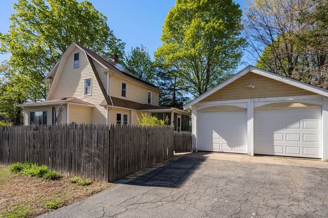 217 Ellsworth Ave, Springfield, MA 01118