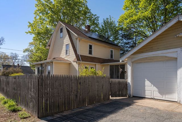 217 Ellsworth Ave, Springfield, MA 01118