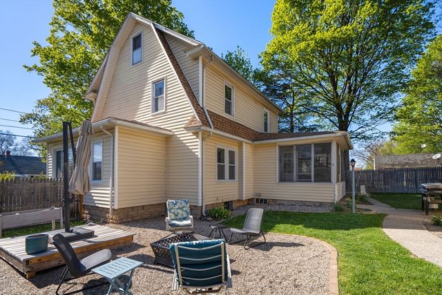 217 Ellsworth Ave, Springfield, MA 01118