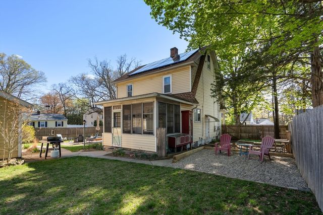 217 Ellsworth Ave, Springfield, MA 01118