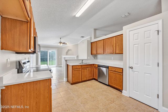590 TIMBER TRACE Court, Orange Park, FL 32073