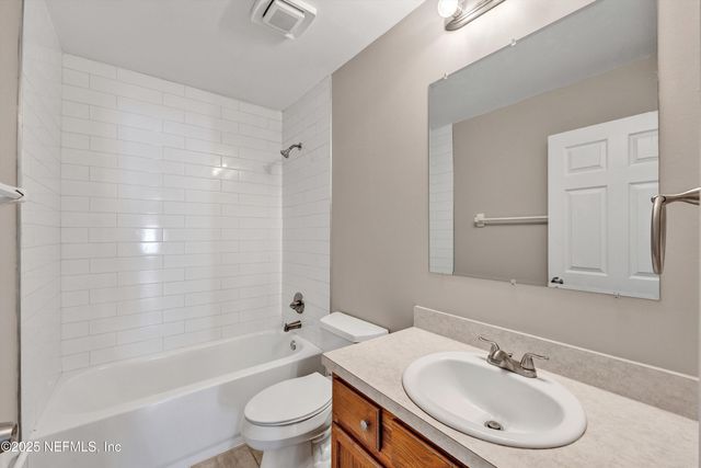 590 TIMBER TRACE Court, Orange Park, FL 32073