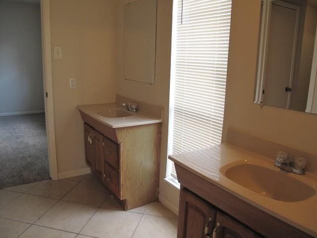 5811 Crooked Post Road, Spring, TX 77373