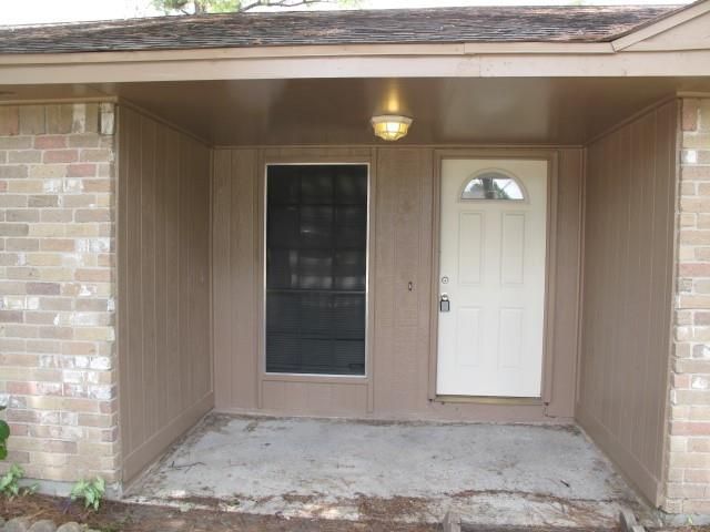 5811 Crooked Post Road, Spring, TX 77373