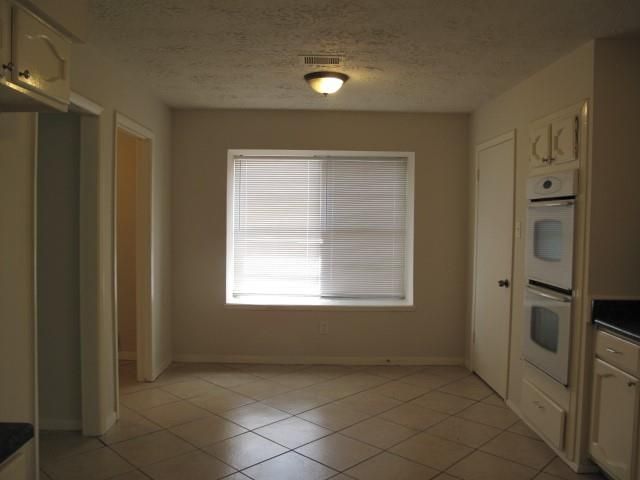 5811 Crooked Post Road, Spring, TX 77373