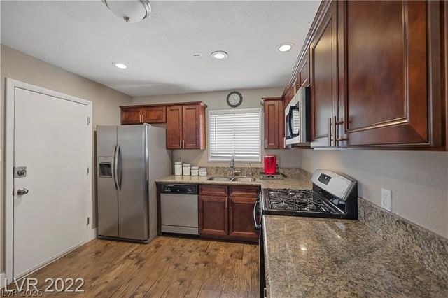 5228 Masters Avenue, Las Vegas, NV 89142