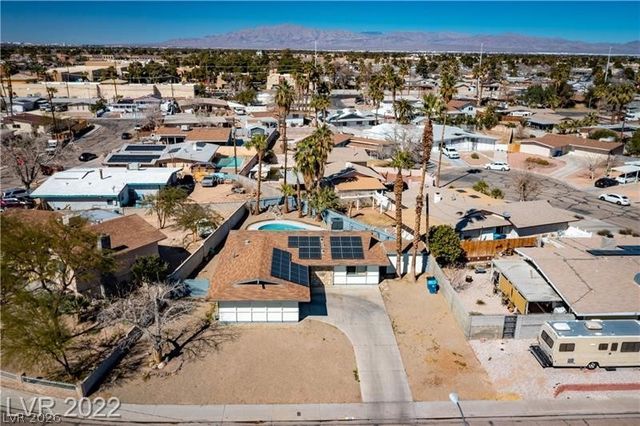 5228 Masters Avenue, Las Vegas, NV 89142