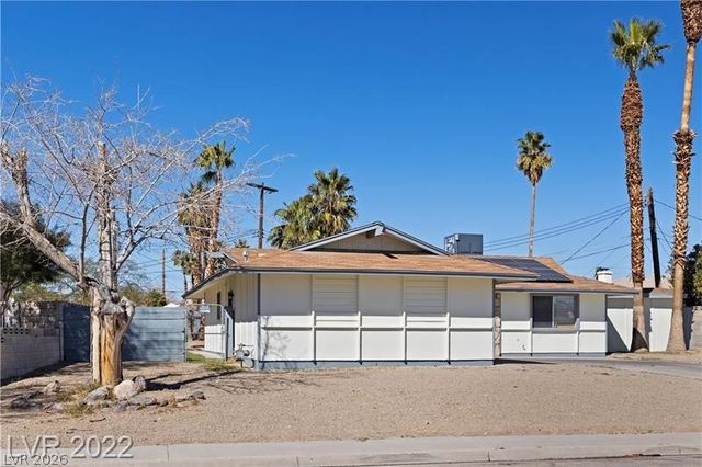 5228 Masters Avenue, Las Vegas, NV 89142