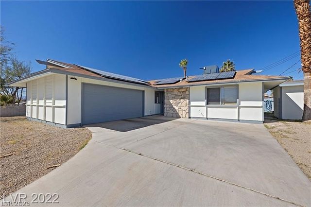 5228 Masters Avenue, Las Vegas, NV 89142