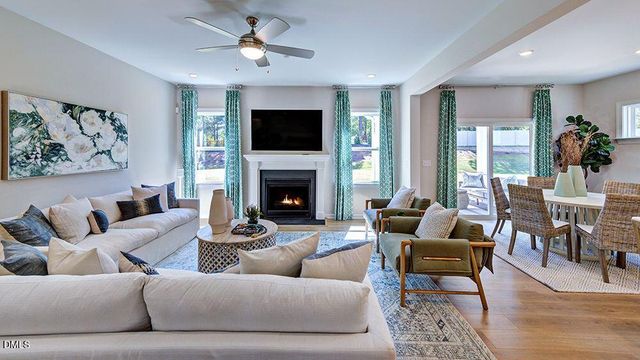 101 Seagraves Creek Lane, Holly Springs, NC 27540