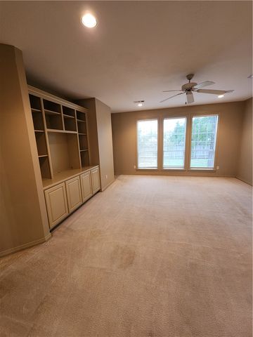 3920 Park Hurst, Bryan, TX 77802