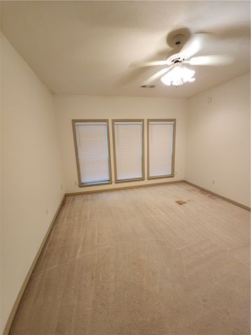 3920 Park Hurst, Bryan, TX 77802
