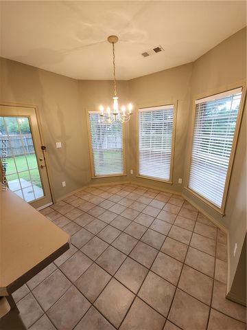 3920 Park Hurst, Bryan, TX 77802