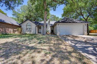 1033 Oak Valley Road, Burleson, TX 76028