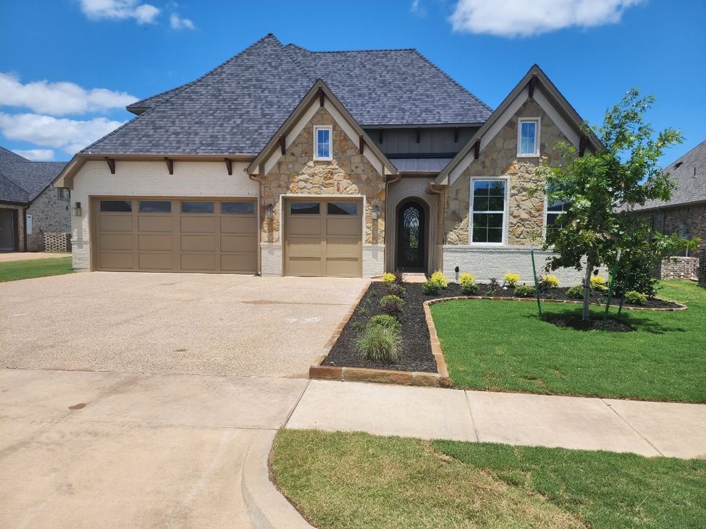 6210 Beretta Court, Granbury, TX 76049