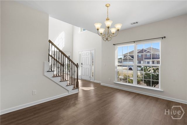 125 Grimsby Road, Savannah, GA 31407