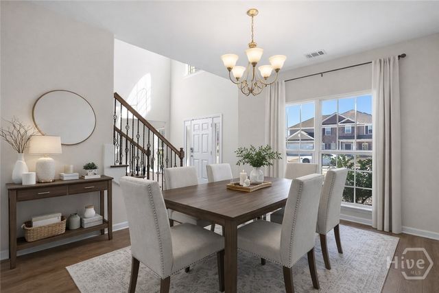 125 Grimsby Road, Savannah, GA 31407