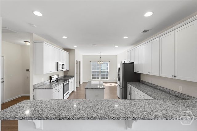 125 Grimsby Road, Savannah, GA 31407