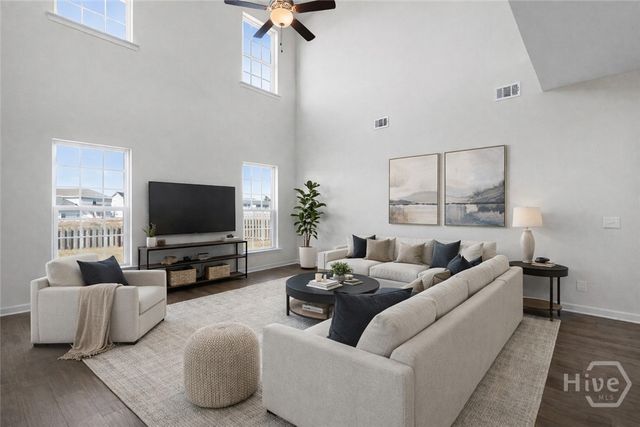 125 Grimsby Road, Savannah, GA 31407