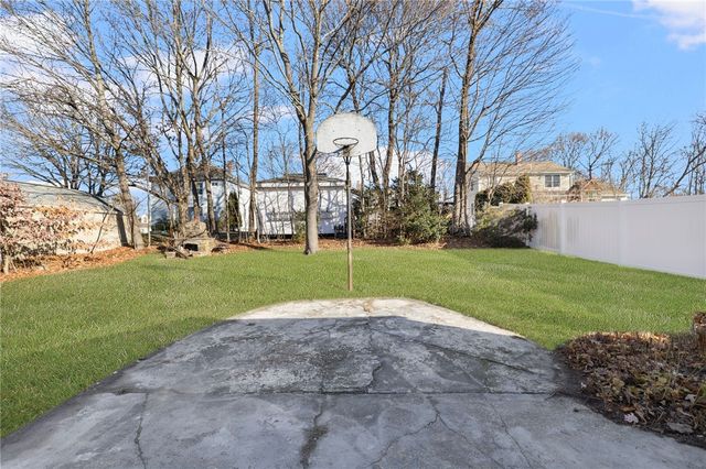 17 Loring Street, Cranston, RI 02920