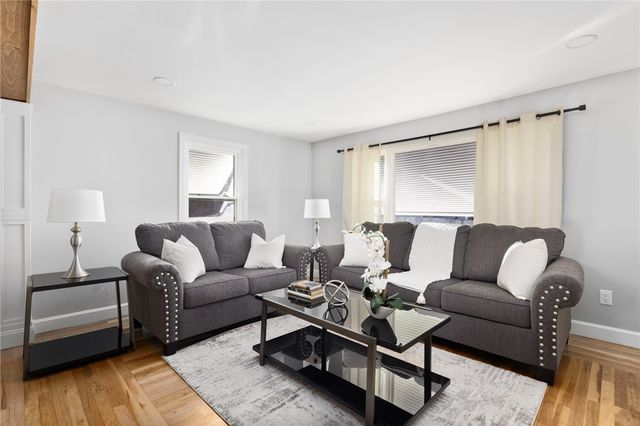 17 Loring Street, Cranston, RI 02920