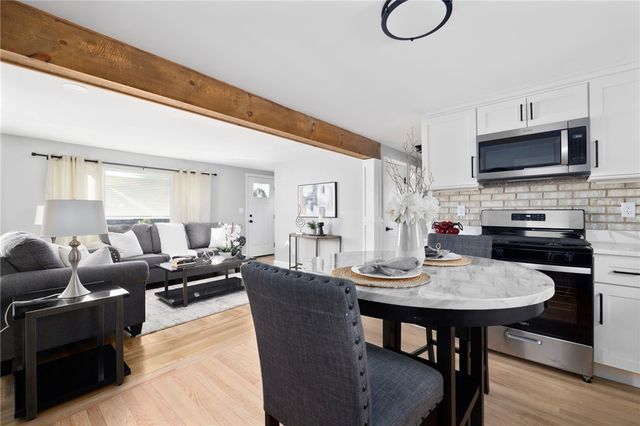 17 Loring Street, Cranston, RI 02920