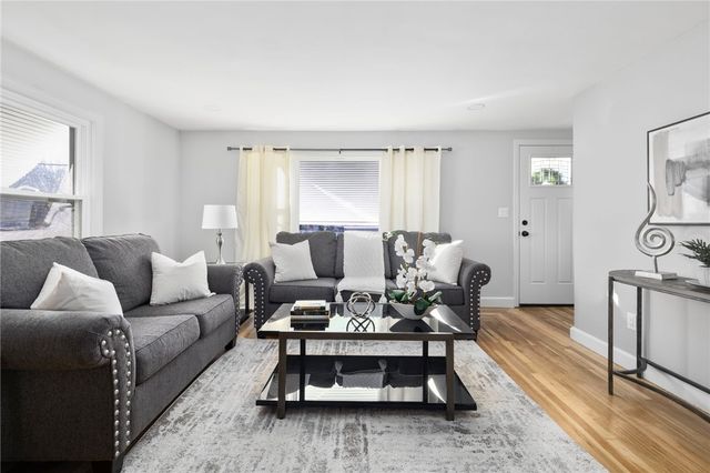 17 Loring Street, Cranston, RI 02920