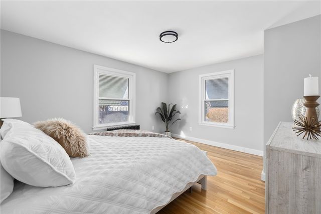 17 Loring Street, Cranston, RI 02920