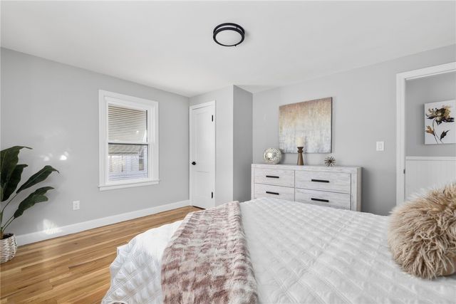 17 Loring Street, Cranston, RI 02920