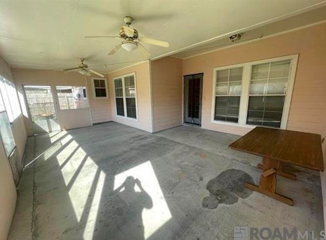 218 Edgehaven Dr, Baton Rouge, LA 70810