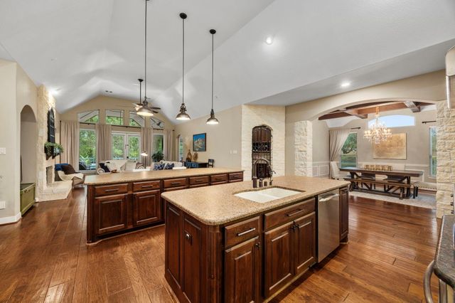 30502 Founders Pecan Street, Fulshear, TX 77441