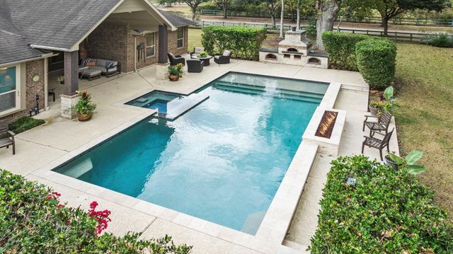 30502 Founders Pecan Street, Fulshear, TX 77441