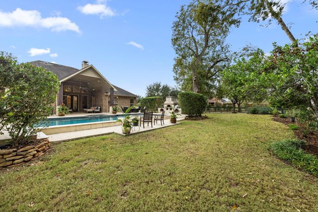 30502 Founders Pecan Street, Fulshear, TX 77441