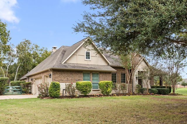 30502 Founders Pecan Street, Fulshear, TX 77441