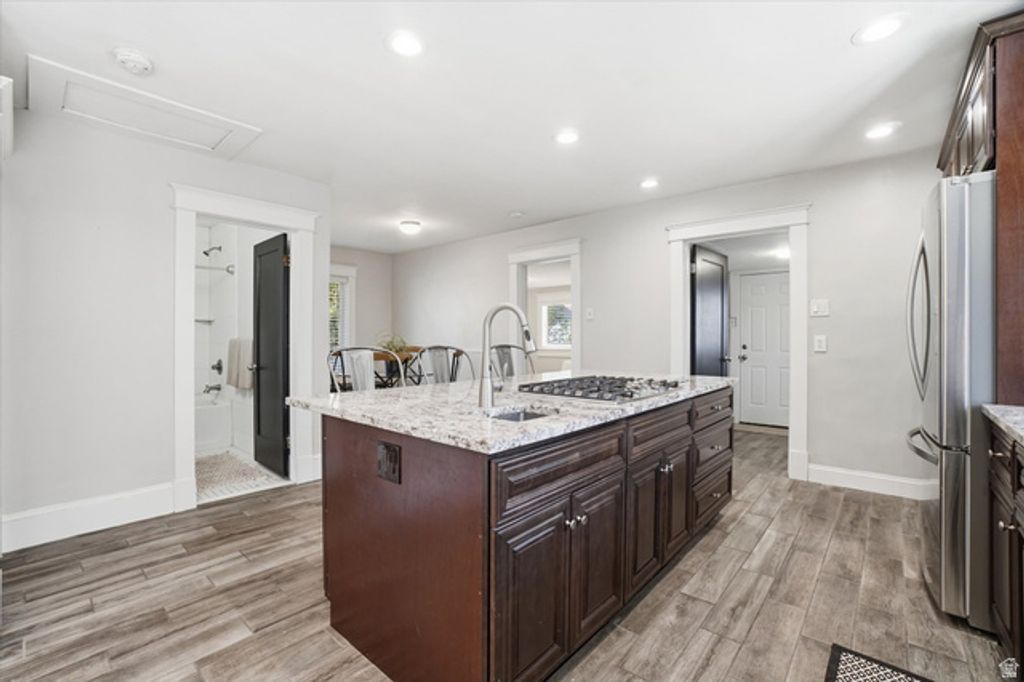 Image 8 of property listing at 2631 S CHADWICK ST, Salt Lake City, UT 84106