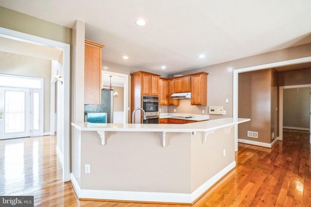 215 CHANCELLORSVILLE DR, Stephens City, VA 22655