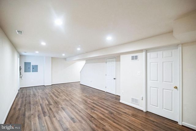 215 CHANCELLORSVILLE DR, Stephens City, VA 22655