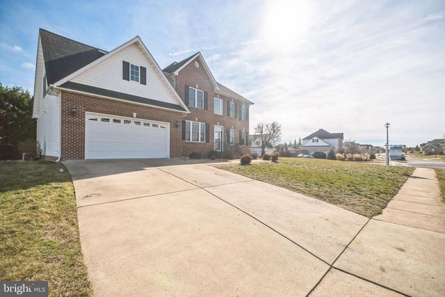 215 CHANCELLORSVILLE DR, Stephens City, VA 22655